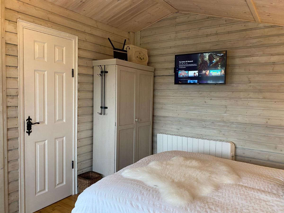 Adorable Cabin In The Countryside 波特劳伊斯 外观 照片