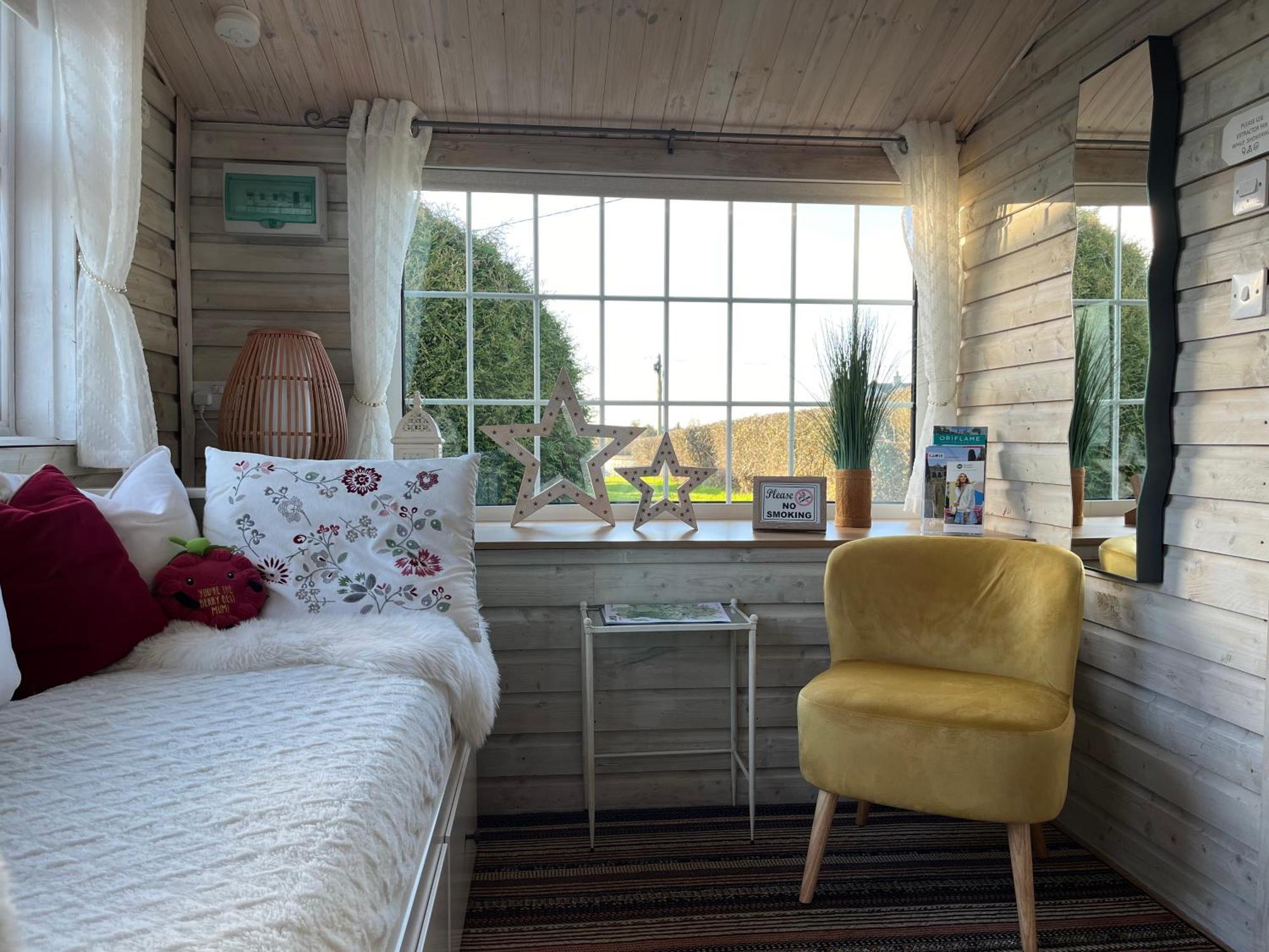 Adorable Cabin In The Countryside 波特劳伊斯 外观 照片